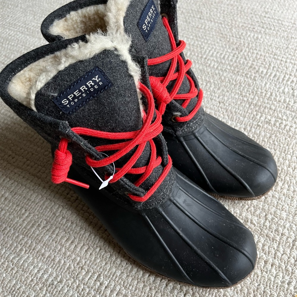 SPERRY top-sides waterproof boots SIZE 6